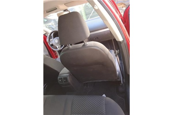 Recambio de asiento delantero derecho para volkswagen golf vi (5k1) 1.6 advance referencia OEM IAM 1K4881105PA  