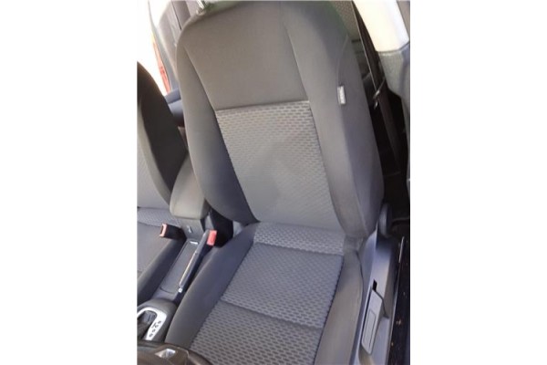 Recambio de asiento delantero izquierdo para volkswagen golf vi (5k1) 1.6 advance referencia OEM IAM 1K4881105PA  
