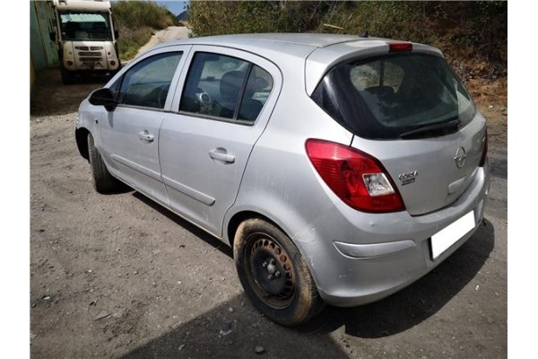 opel corsa d del año 2007