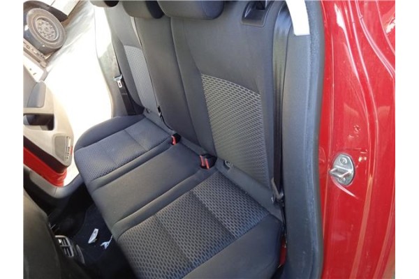 Recambio de asientos traseros para volkswagen golf vi (5k1) 1.6 advance referencia OEM IAM 1K0885305J  