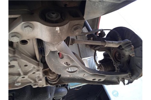 Recambio de barra estabilizadora trasero para volkswagen golf vi (5k1) 1.6 advance referencia OEM IAM 1K0511409CB  