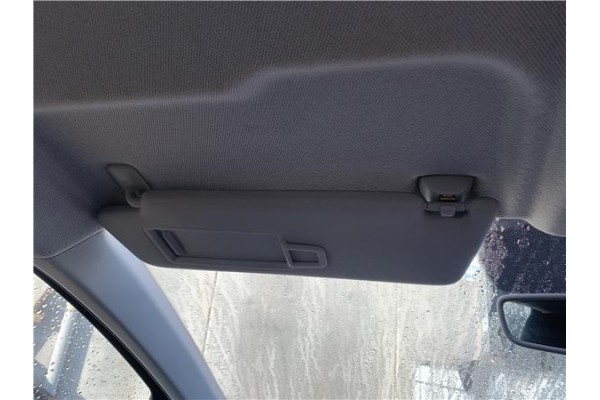 Recambio de parasol izquierdo para seat ibiza (kj1) 1.0 style referencia OEM IAM 6F0857551C 2F4  