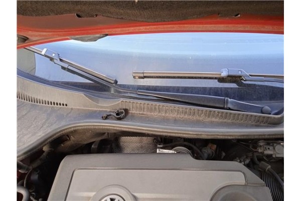Recambio de brazo limpiaparabrisas delantero derecho para volkswagen golf vi (5k1) 1.6 advance referencia OEM IAM 1Q195541003C  