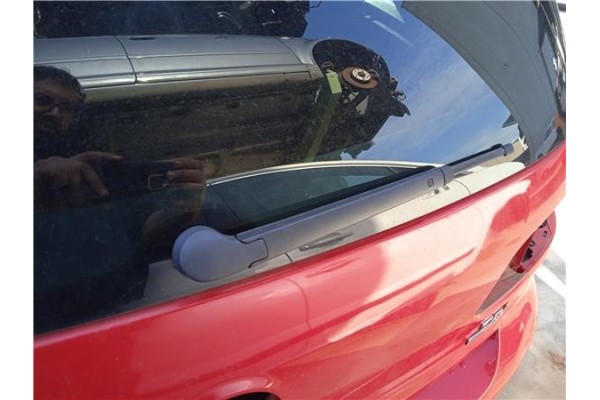 Recambio de brazo limpiaparabrisas trasero para volkswagen golf vi (5k1) 1.6 advance referencia OEM IAM 5K6955707B  