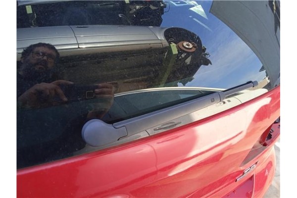 Recambio de brazo limpiaparabrisas trasero para volkswagen golf vi (5k1) 1.6 advance referencia OEM IAM 5K6955707B  