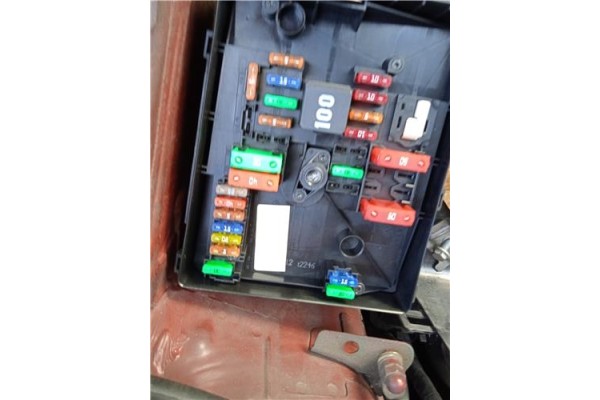 Recambio de caja fusibles/rele para volkswagen golf vi (5k1) 1.6 advance referencia OEM IAM 1K0937125D  