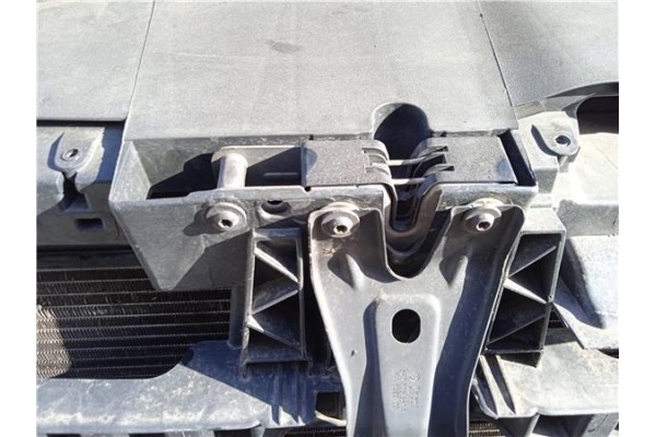 Recambio de cerradura capo para volkswagen golf vi (5k1) 1.6 advance referencia OEM IAM 5K1823509A  