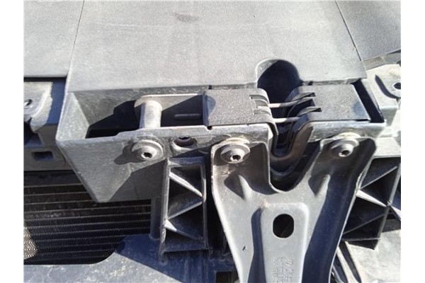 Recambio de cerradura capo para volkswagen golf vi (5k1) 1.6 advance referencia OEM IAM 5K1823509A  