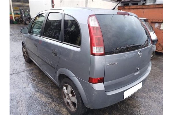 opel meriva del año 2004