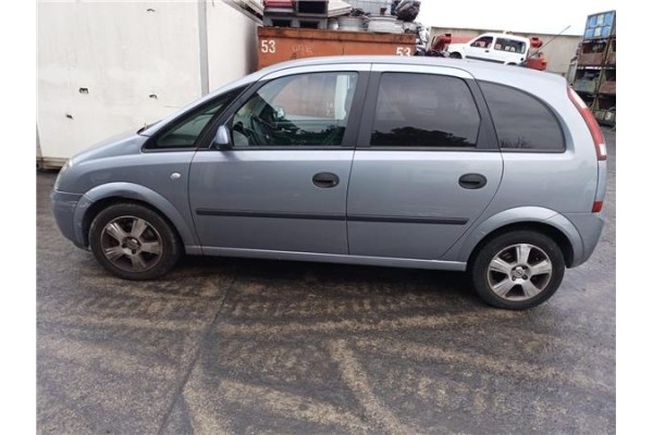 opel meriva del año 2004
