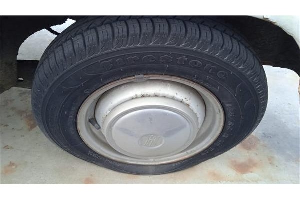 Recambio de juego llantas para seat 600 e referencia OEM IAM   