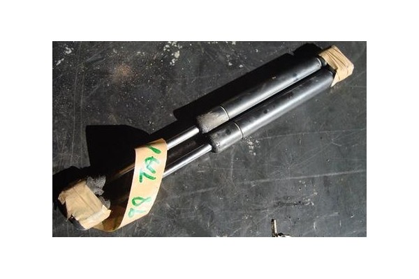 Recambio de amortiguador capo para audi a6 berlina (4b2)(1997) 2.5 tdi [2,5 ltr. - 132 kw v6 24v tdi] referencia OEM IAM   