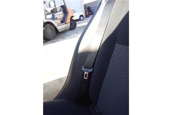 Recambio de cinturon seguridad trasero derecho para volkswagen golf vi (5k1) 1.6 advance referencia OEM IAM 1K6857806AARAA  