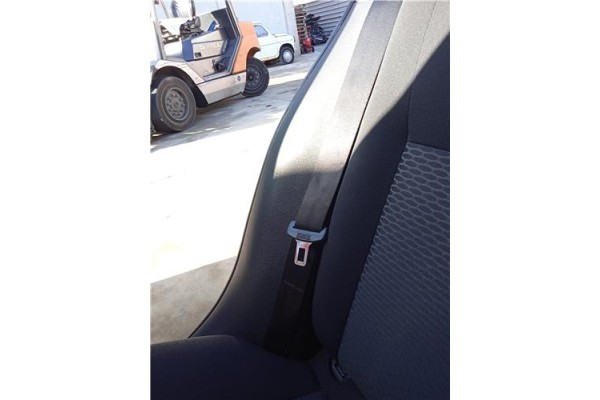 Recambio de cinturon seguridad trasero derecho para volkswagen golf vi (5k1) 1.6 advance referencia OEM IAM 1K6857806AARAA  