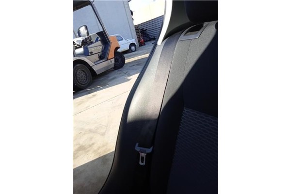 Recambio de cinturon seguridad trasero derecho para volkswagen golf vi (5k1) 1.6 advance referencia OEM IAM 1K6857806AARAA  