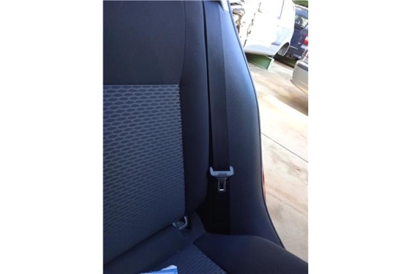 Recambio de cinturon seguridad trasero izquierdo para volkswagen golf vi (5k1) 1.6 advance referencia OEM IAM 1K6857805AARAA  