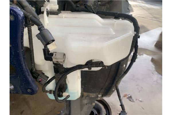 Recambio de deposito limpiaparabrisas para seat ibiza (kj1) 1.0 style referencia OEM IAM 2Q0955453F  