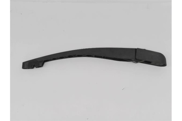 Recambio de brazo limpiaparabrisas trasero para citroen c3 1.6 16v hdi referencia OEM IAM   