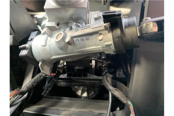 Recambio de clausor para seat ibiza (kj1) 1.0 style referencia OEM IAM 1K0905851B  