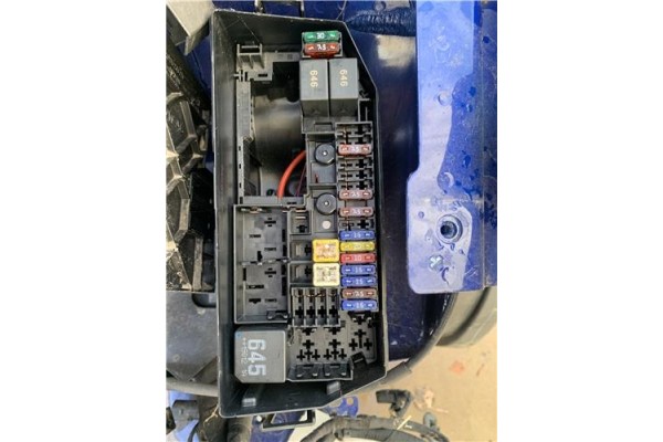 Recambio de caja fusibles/rele para seat ibiza (kj1) 1.0 style referencia OEM IAM 2Q0937615A  