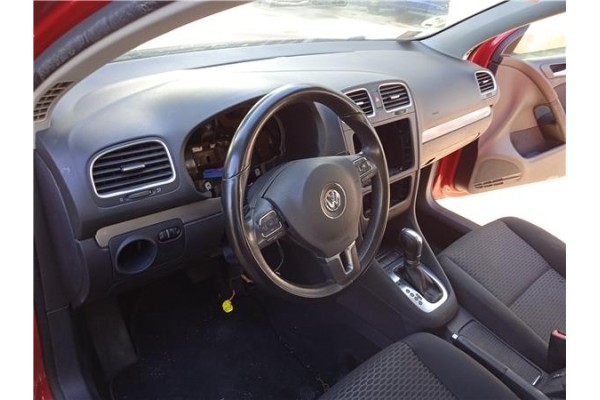 Recambio de consola para volkswagen golf vi (5k1) 1.6 advance referencia OEM IAM 5K1857001A81X  