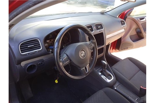 Recambio de consola para volkswagen golf vi (5k1) 1.6 advance referencia OEM IAM 5K1857001A81X  