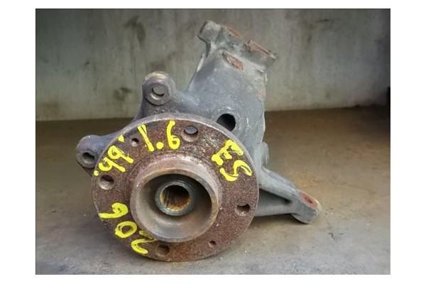 Recambio de mangueta delantero izquierda para peugeot 206 1.6 i referencia OEM IAM   