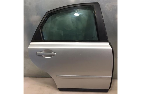 Recambio de puerta trasero derecha para volvo s40 berlina (2003) 2.0 referencia OEM IAM   
