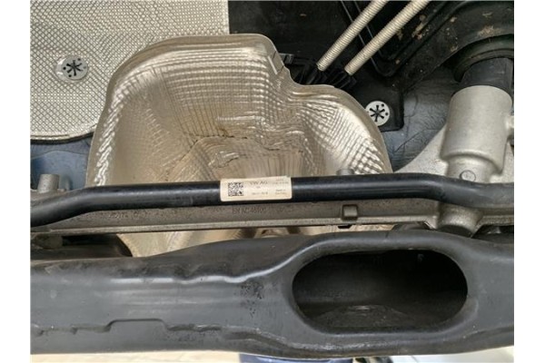 Recambio de barra estabilizadora delantero para seat ibiza (kj1) 1.0 style referencia OEM IAM 2Q0411303M  