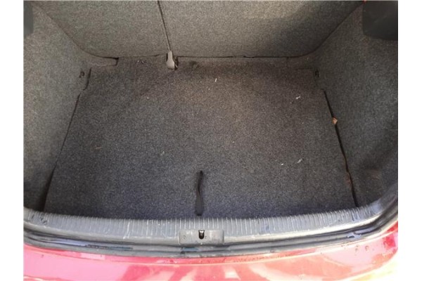 Recambio de guarnecido piso maletero para volkswagen golf vi (5k1) 1.6 advance referencia OEM IAM 5K6863463  