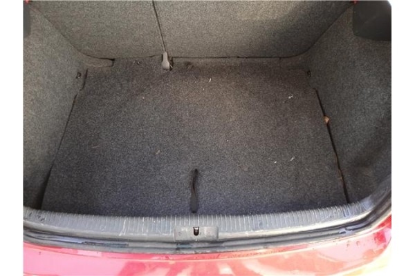 Recambio de guarnecido piso maletero para volkswagen golf vi (5k1) 1.6 advance referencia OEM IAM 5K6863463  