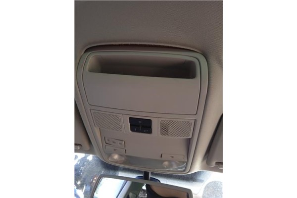 Recambio de luz delantero central techo para volkswagen golf vi (5k1) 1.6 advance referencia OEM IAM 1K0947105PY20  