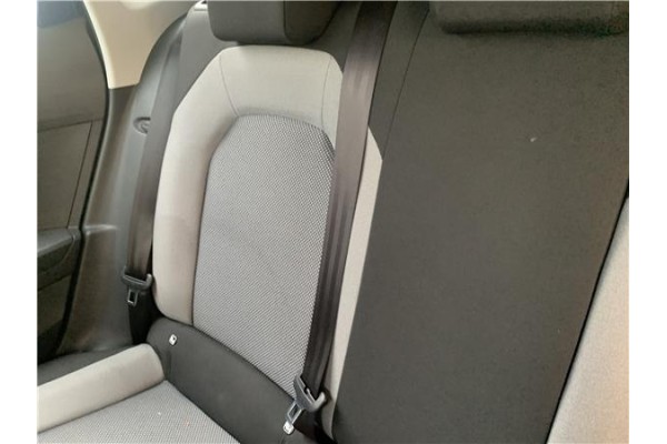 Recambio de asientos traseros para seat ibiza (kj1) 1.0 style referencia OEM IAM 6F0885375  