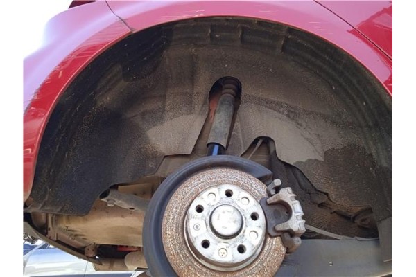 Recambio de pase rueda trasero derecho para volkswagen golf vi (5k1) 1.6 advance referencia OEM IAM 5K0810972D  