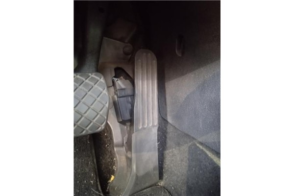Recambio de pedal acelerador para volkswagen golf vi (5k1) 1.6 advance referencia OEM IAM 1K1721503BA  