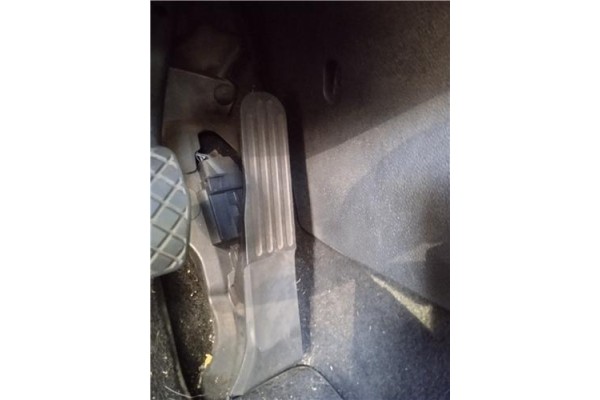 Recambio de pedal acelerador para volkswagen golf vi (5k1) 1.6 advance referencia OEM IAM 1K1721503BA  