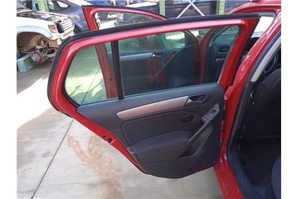 Recambio de puerta trasero izquierda para volkswagen golf vi (5k1) 1.6 advance referencia OEM IAM 5K6833055K  