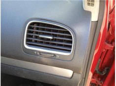 Recambio de rejilla entrada de aire para volkswagen golf vi (5k1) 1.6 advance referencia OEM IAM 5K0819704K  