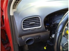 Recambio de rejilla entrada de aire para volkswagen golf vi (5k1) 1.6 advance referencia OEM IAM 5K0819703K  