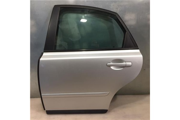 Recambio de puerta trasero izquierda para volvo s40 berlina (2003) 2.0 referencia OEM IAM   