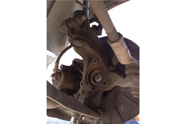 Recambio de mangueta delantero derecha para volkswagen golf vi (5k1) 1.6 advance referencia OEM IAM 1K0407256T  