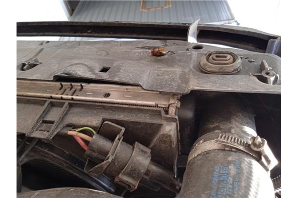 Recambio de radiador para volkswagen golf vi (5k1) 1.6 advance referencia OEM IAM 1K0121251DF  