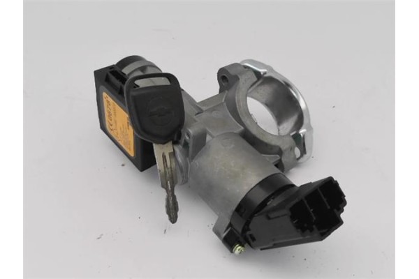 Recambio de llave para chevrolet spark 1.0 basis referencia OEM IAM   