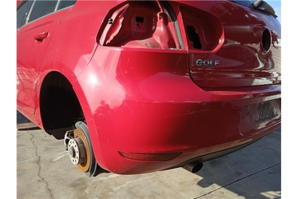 Recambio de paragolpes trasero para volkswagen golf vi (5k1) 1.6 advance referencia OEM IAM 5K6807421GRU  