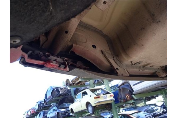 Recambio de refuerzo paragolpes trasero para volkswagen golf vi (5k1) 1.6 advance referencia OEM IAM 5K0807305A  