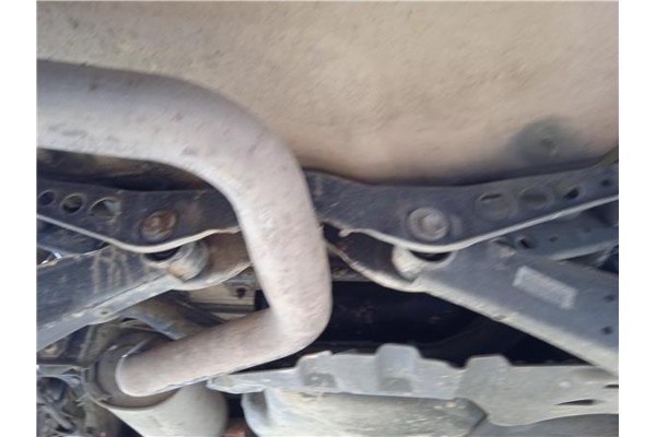 Recambio de puente trasero para volkswagen golf vi (5k1) 1.6 advance referencia OEM IAM 1K0505315BM  