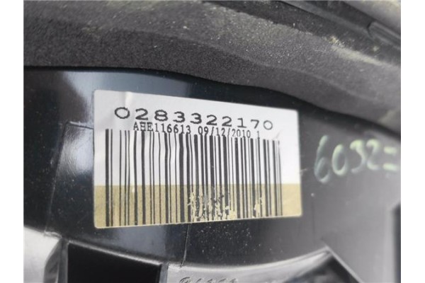 Recambio de piloto porton trasero izquierdo para citroen c4 picasso 1.6 hdi referencia OEM IAM 9673165080 0283322170 