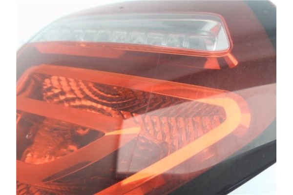 Recambio de piloto porton trasero izquierdo para citroen c4 picasso 1.6 hdi referencia OEM IAM 9673165080 0283322170 