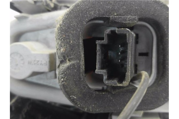 Recambio de piloto trasero derecho para citroen c4 picasso 1.6 hdi referencia OEM IAM 9673164780  