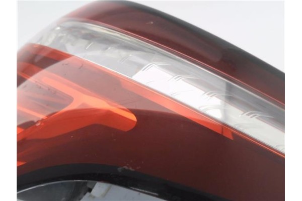 Recambio de piloto trasero derecho para citroen c4 picasso 1.6 hdi referencia OEM IAM 9673164780  